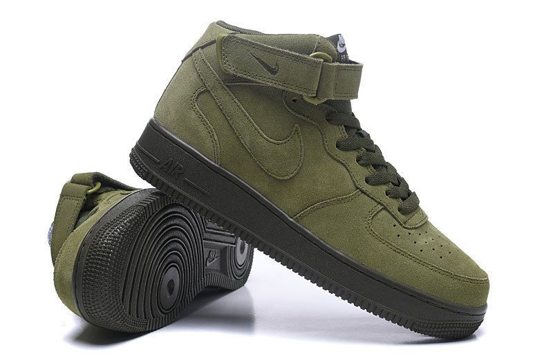 תמונה ממוזערת: Nike air force1 '07 Mid Olive
