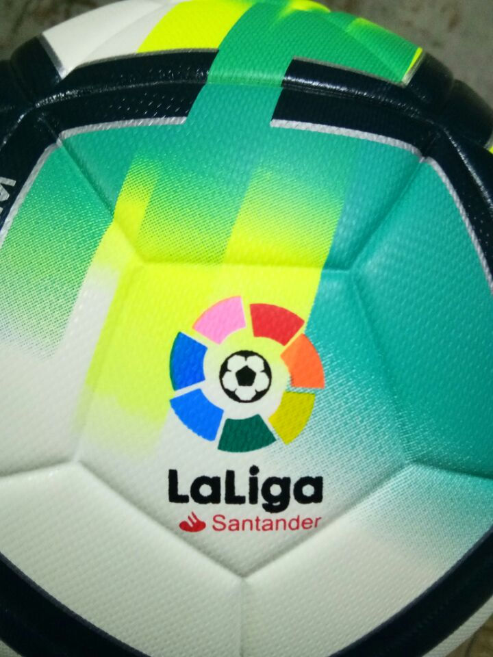 תמונה ממוזערת: כדור ליגה ספרדית