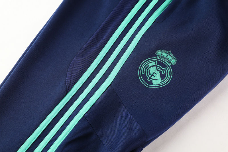 תמונה ממוזערת: 19/20 חליפת ריאל מדריד ארוכה