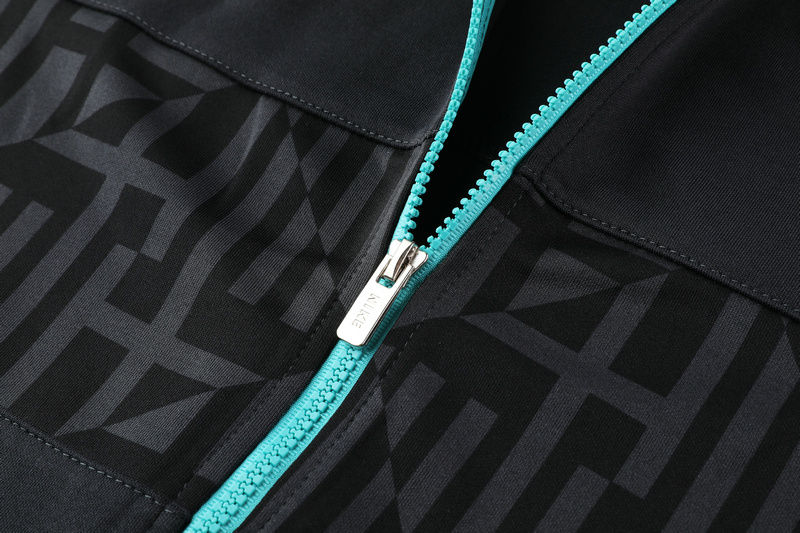 תמונה ממוזערת: 19/20 חליפת ברצלונה ארוכה