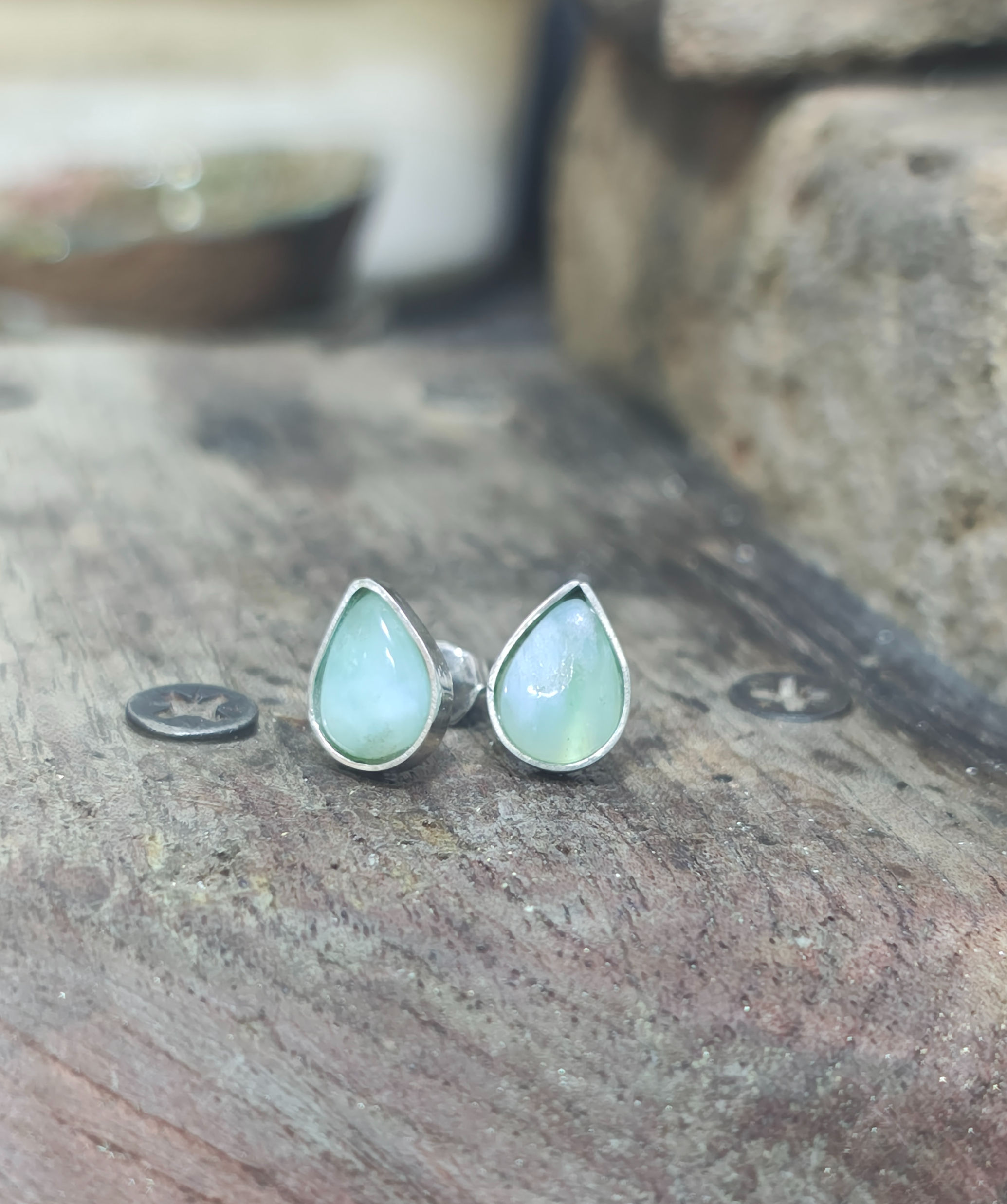 Aretes de opalo andino