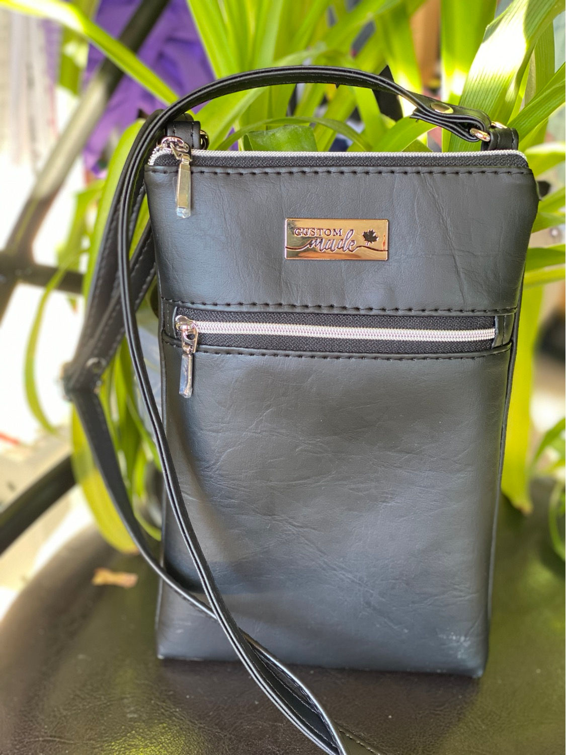 The TrudyAnne cellphone pouch 