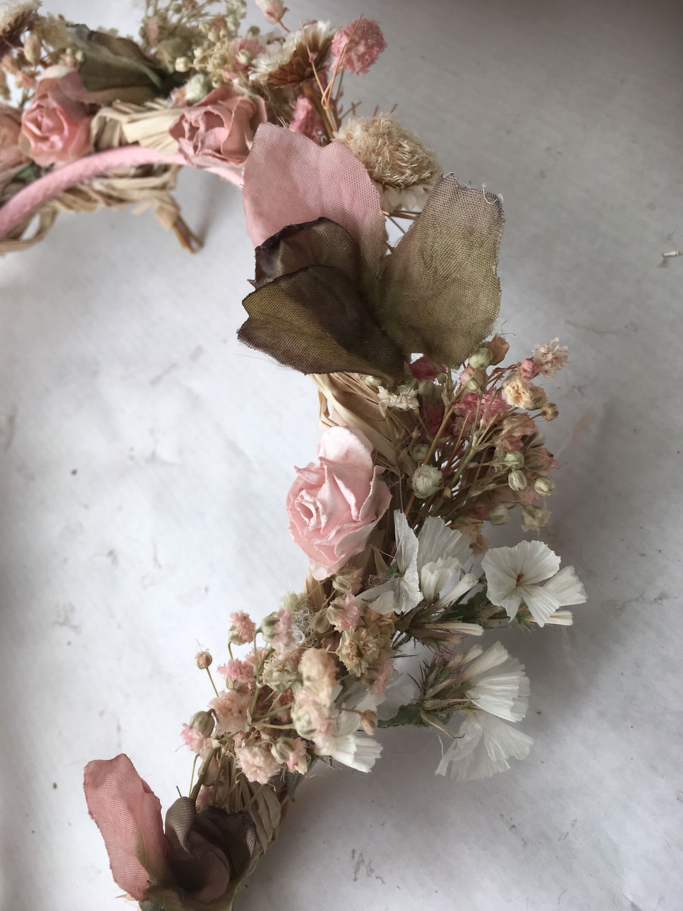 Miniatura: Tocado Campo rosa empolvado