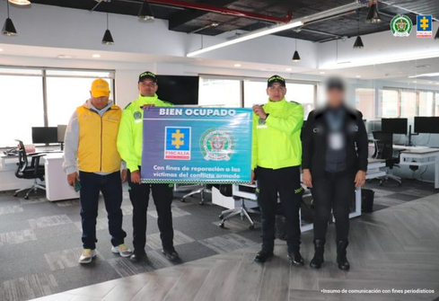 Petrolera francesa habría entregado dinero y combustible a paramilitares a cambio de seguridad a sus pozos