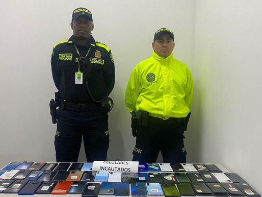 Policía incauta mas de 100 celulares avaluados en mas de 100 millones de pesos