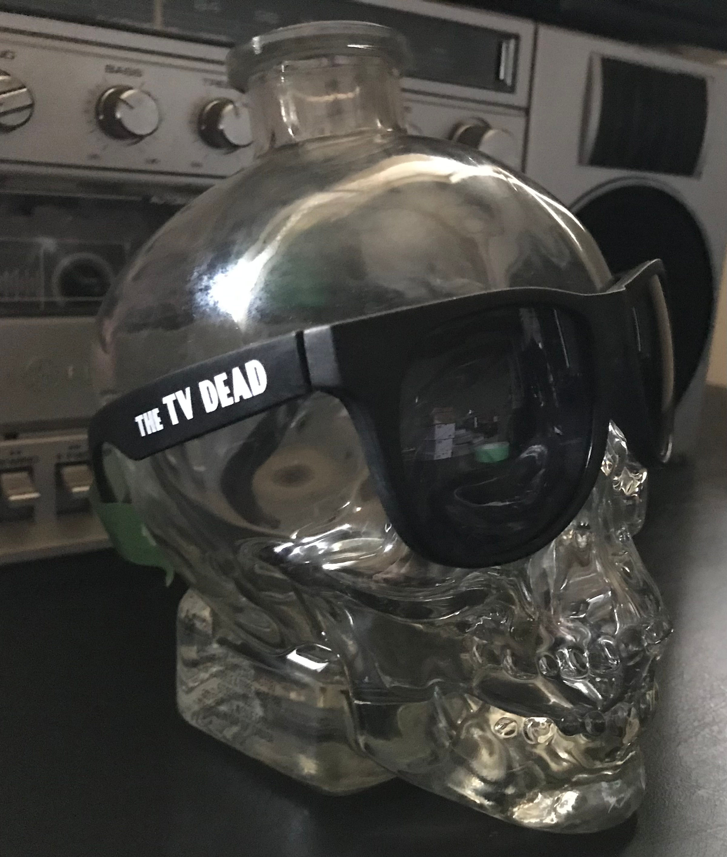 TV dead shades