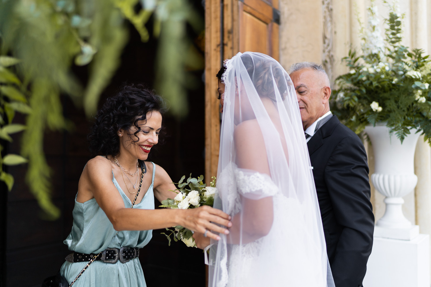 ANDREA VALE.jpg