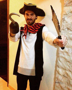 Pirata pronto para a festa!
