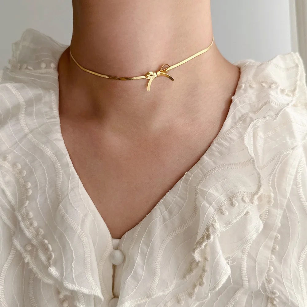 Bow Choker Necklace