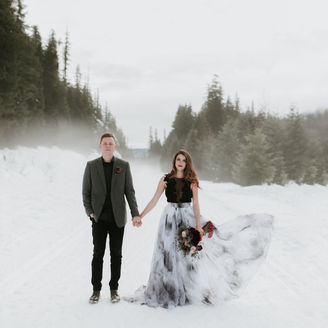 Dark & Moody Winter Wedding Inspiration