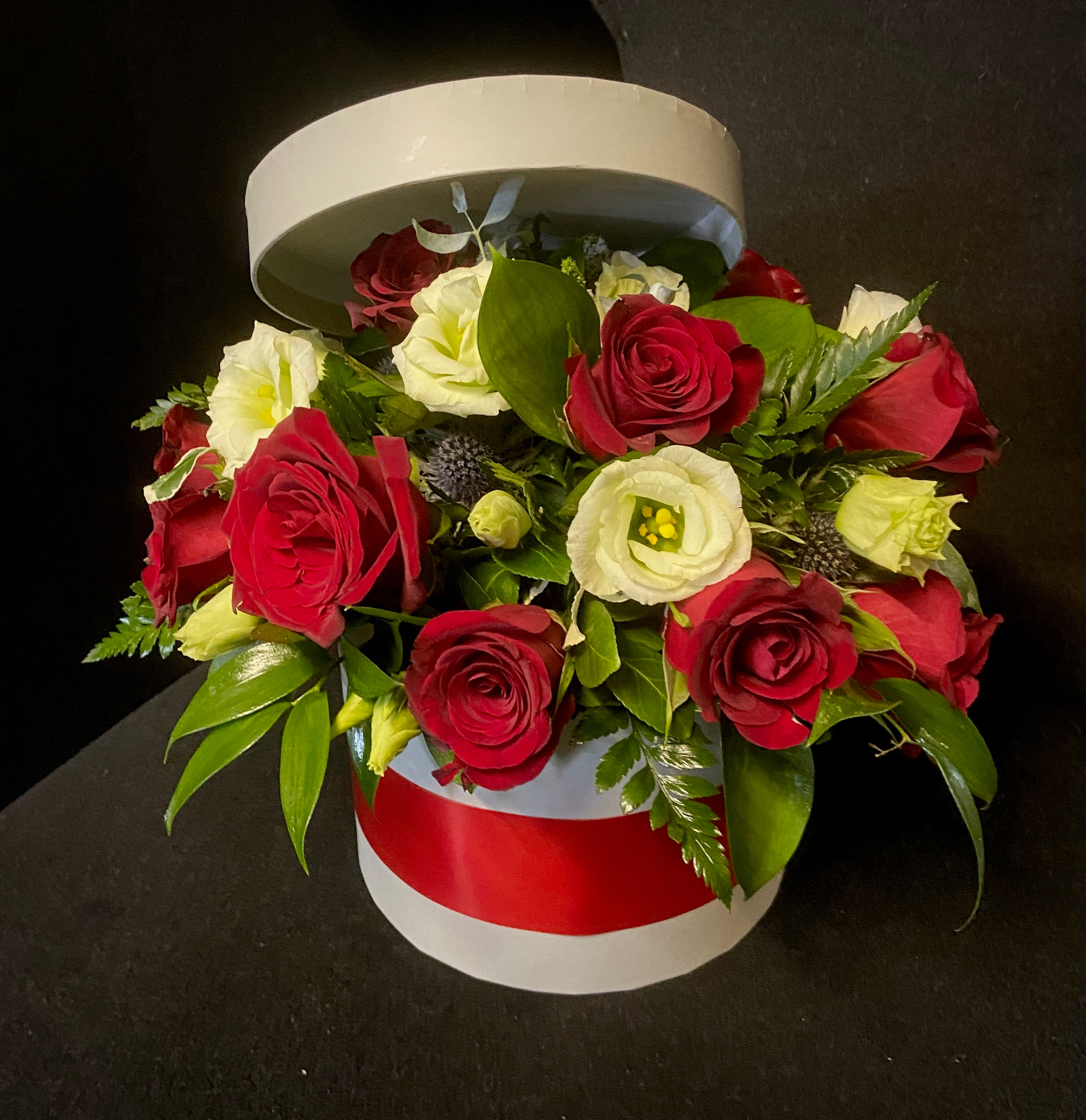 Hat Box Roses