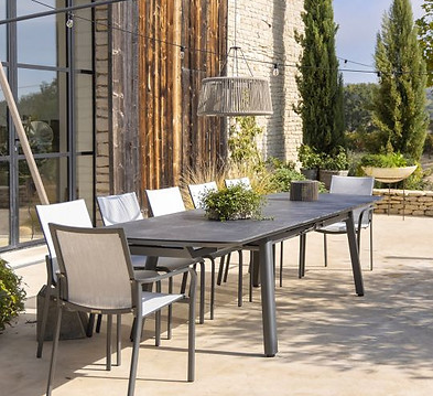table et chaise copenhague toulouse.jpg