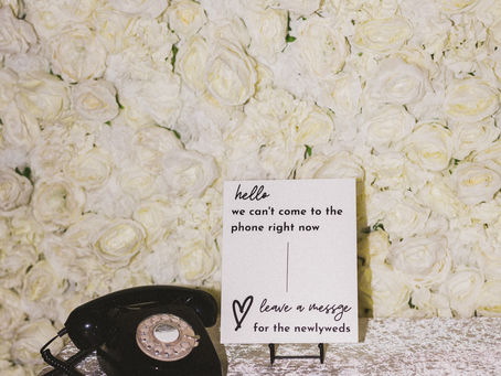 Alternative wedding guestbook ideas
