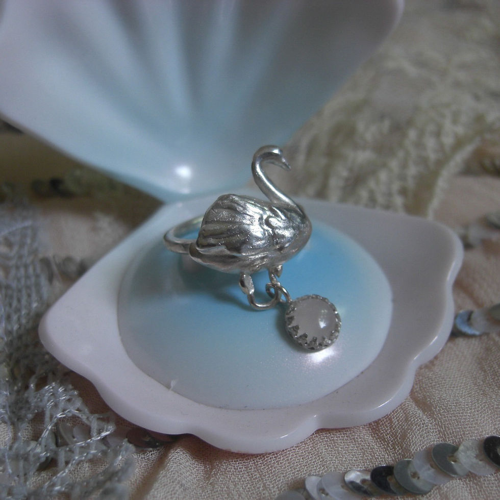 Thumbnail: Swan Romance
