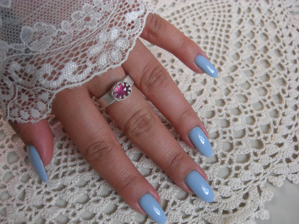 Thumbnail: Starling Darling