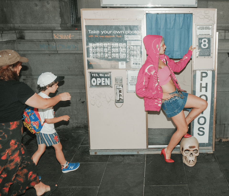 The girl & her dead Lover 