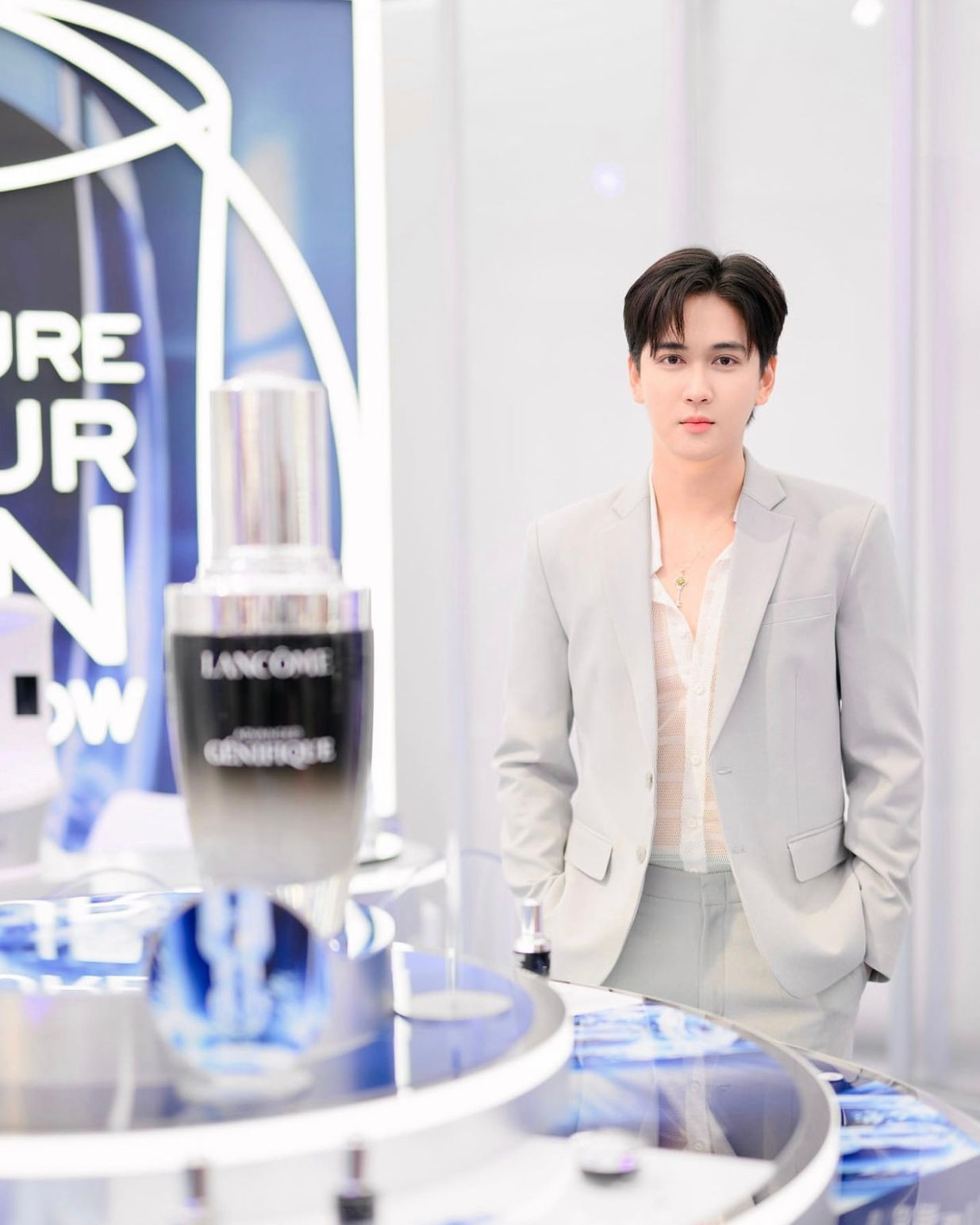 เช่าสูทสีเทา Coin Gray Notch Lapel Single-Breasted Basic Instinct กรุงเทพ