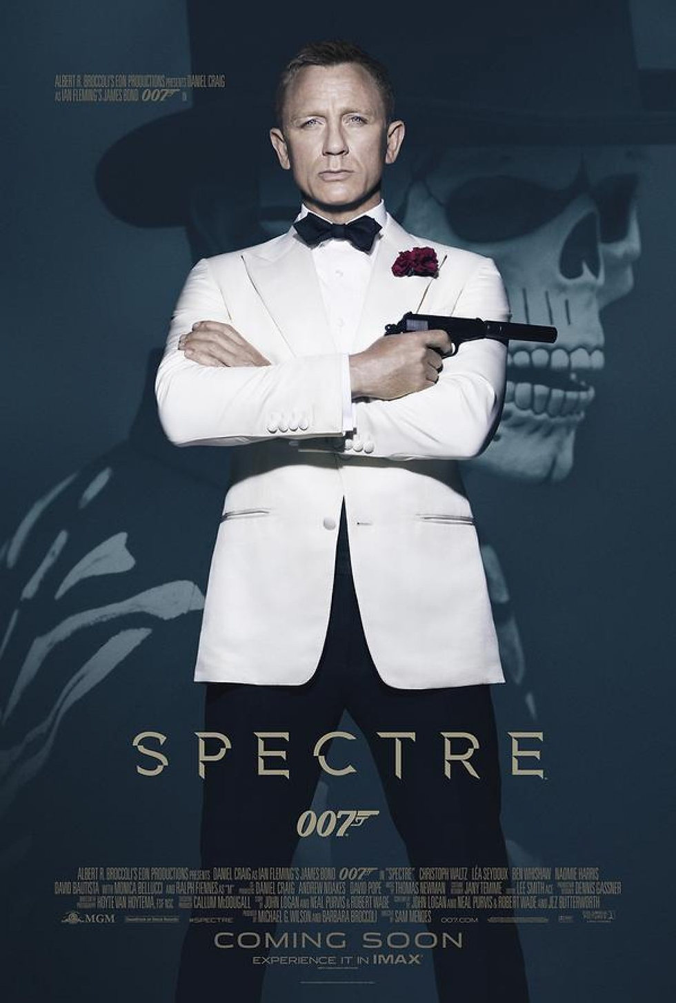 James Bond ในชุดทักซิโด้กับโบว์ไทสีดำ สัญลักษณ์ของผู้ชายสายเท่เหนือกาลเวลา