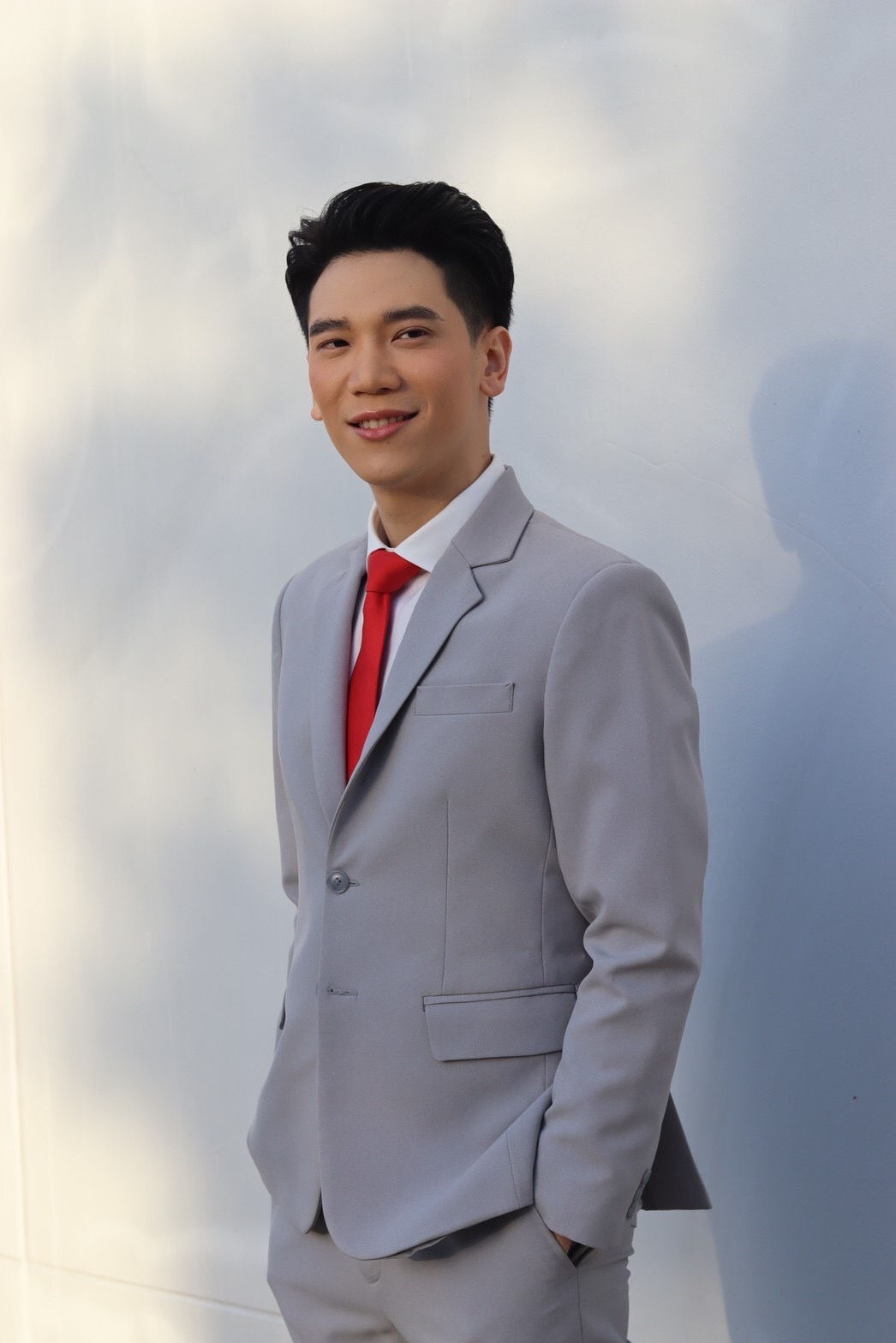 เช่าสูทสีเทา Coin Gray Notch Lapel Single-Breasted Basic Instinct กรุงเทพ