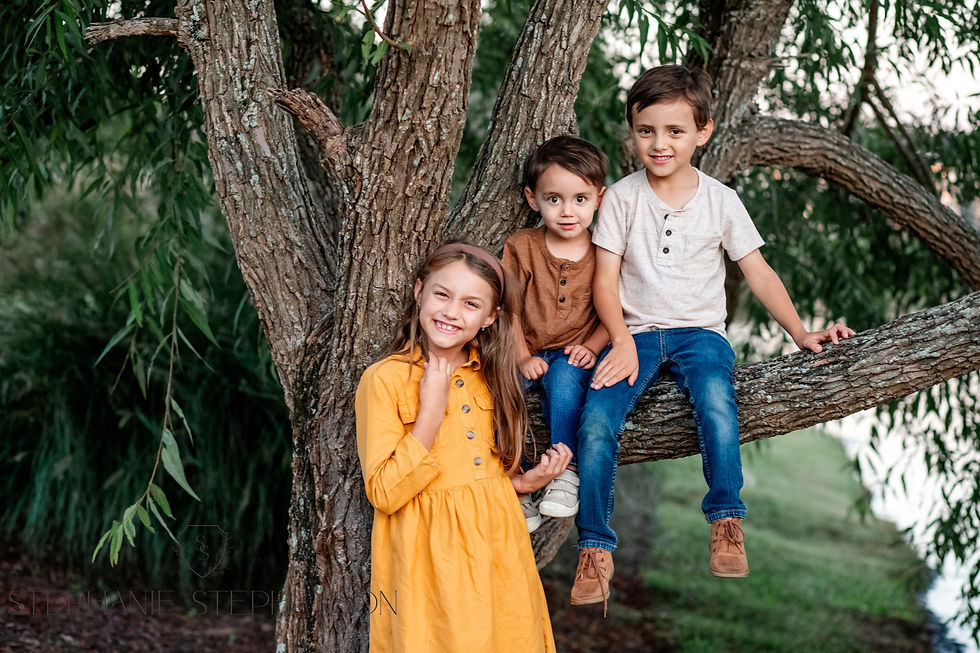 Sibling Family Photos