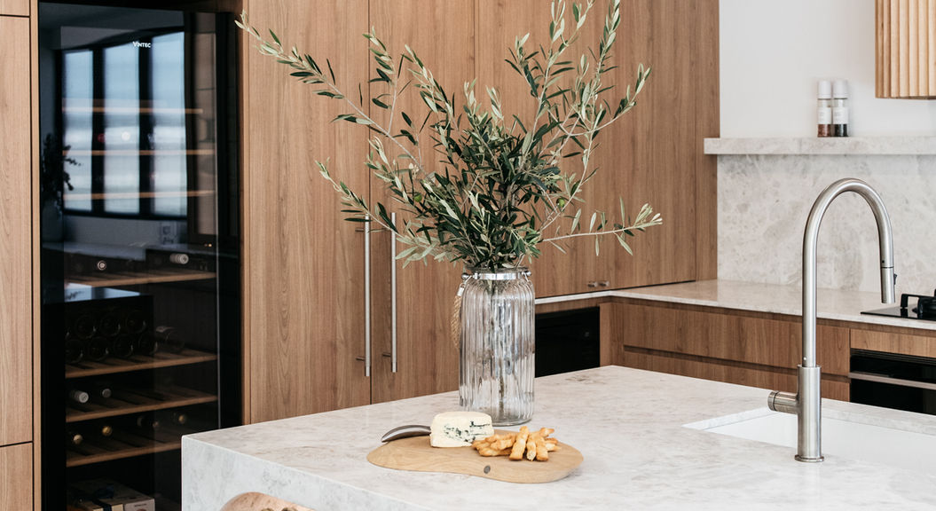 Tasmanian Oak kitchen with natural stone bench tops