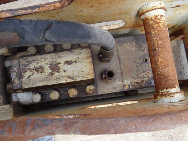 Minijatura: pick hammer front view