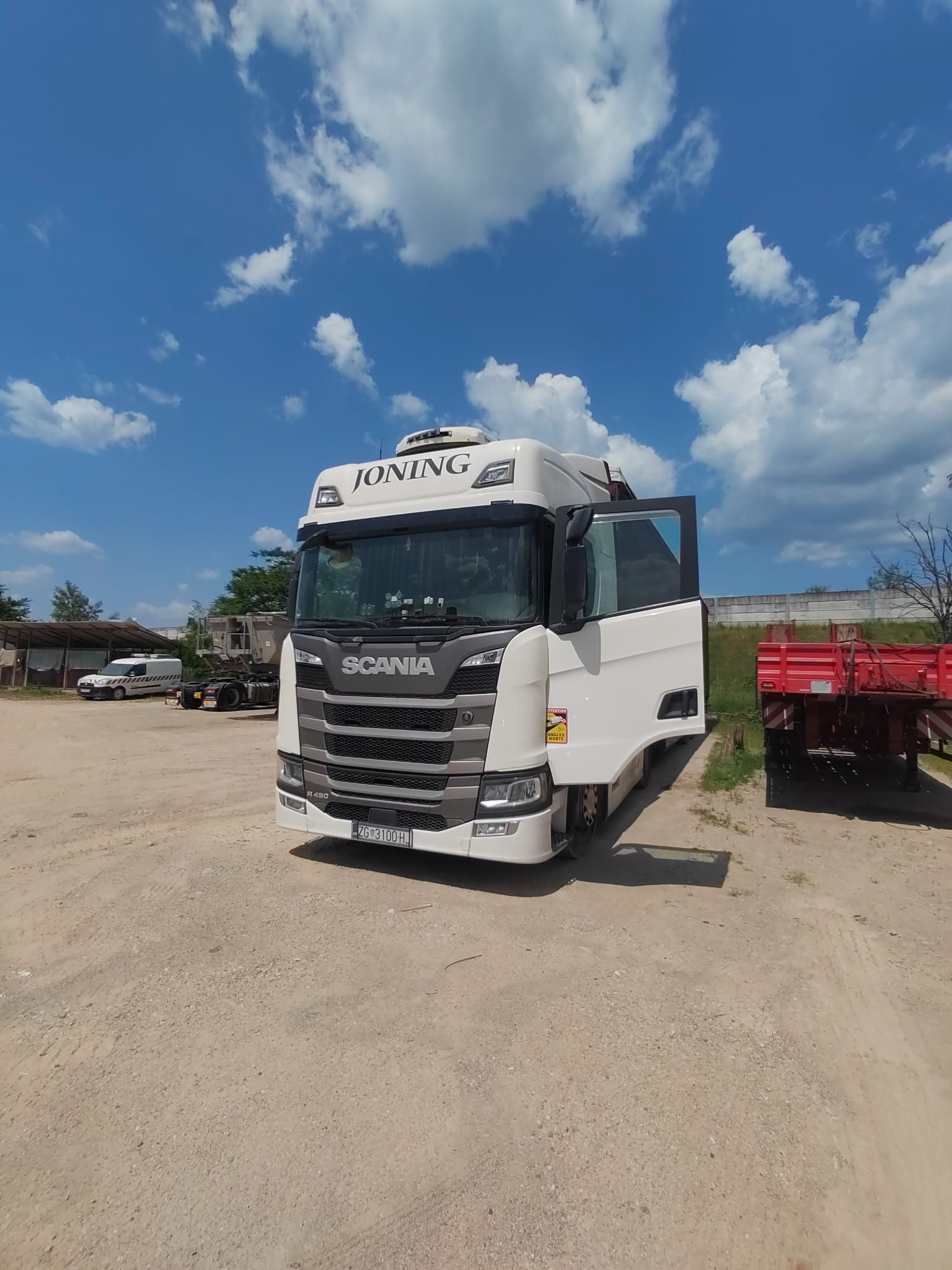 SCANIA R450