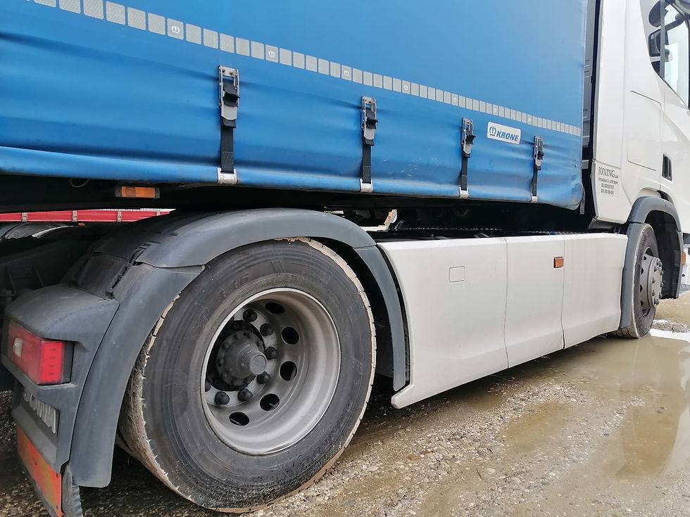 Minijatura: SCANIA R450