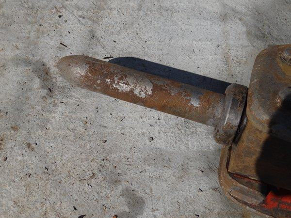 Minijatura: pick hammer front view