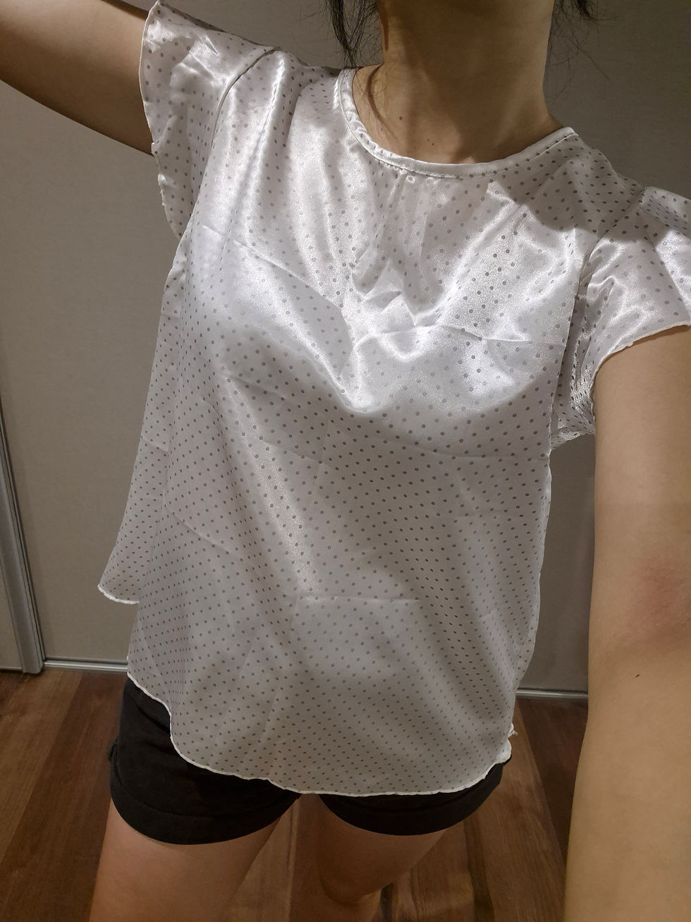Miniatura: Blusa Paula Raso Lunar