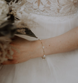 Perlenarband für Hochzeit in gold und silber