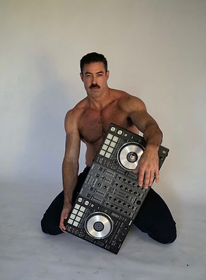 DJ Ryan Kenney 2026.jpeg