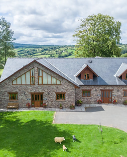 Poplar Tree Lodge at Crai Valley Eco Lodges