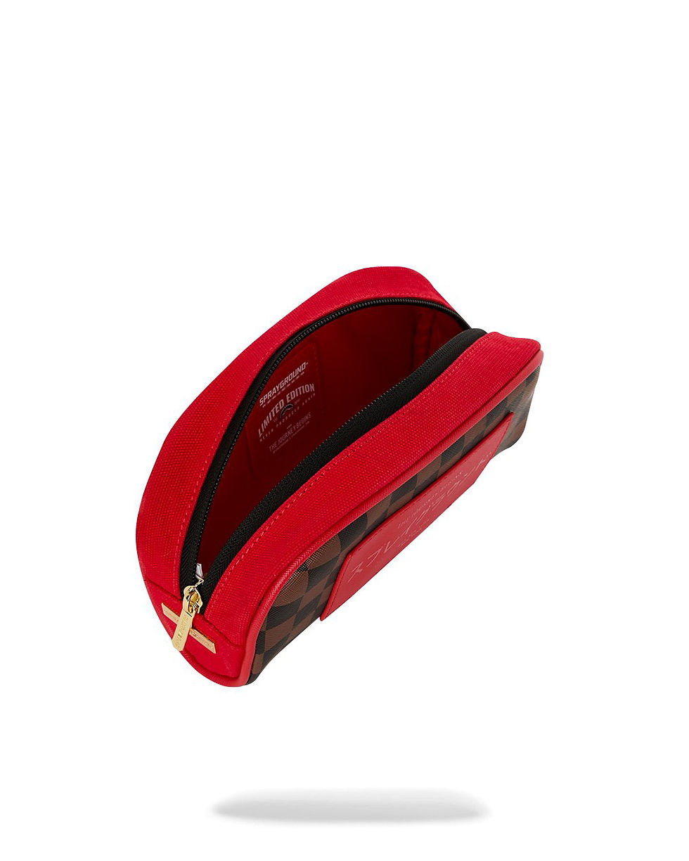 תמונה ממוזערת: RED REDEMPTION POUCH
