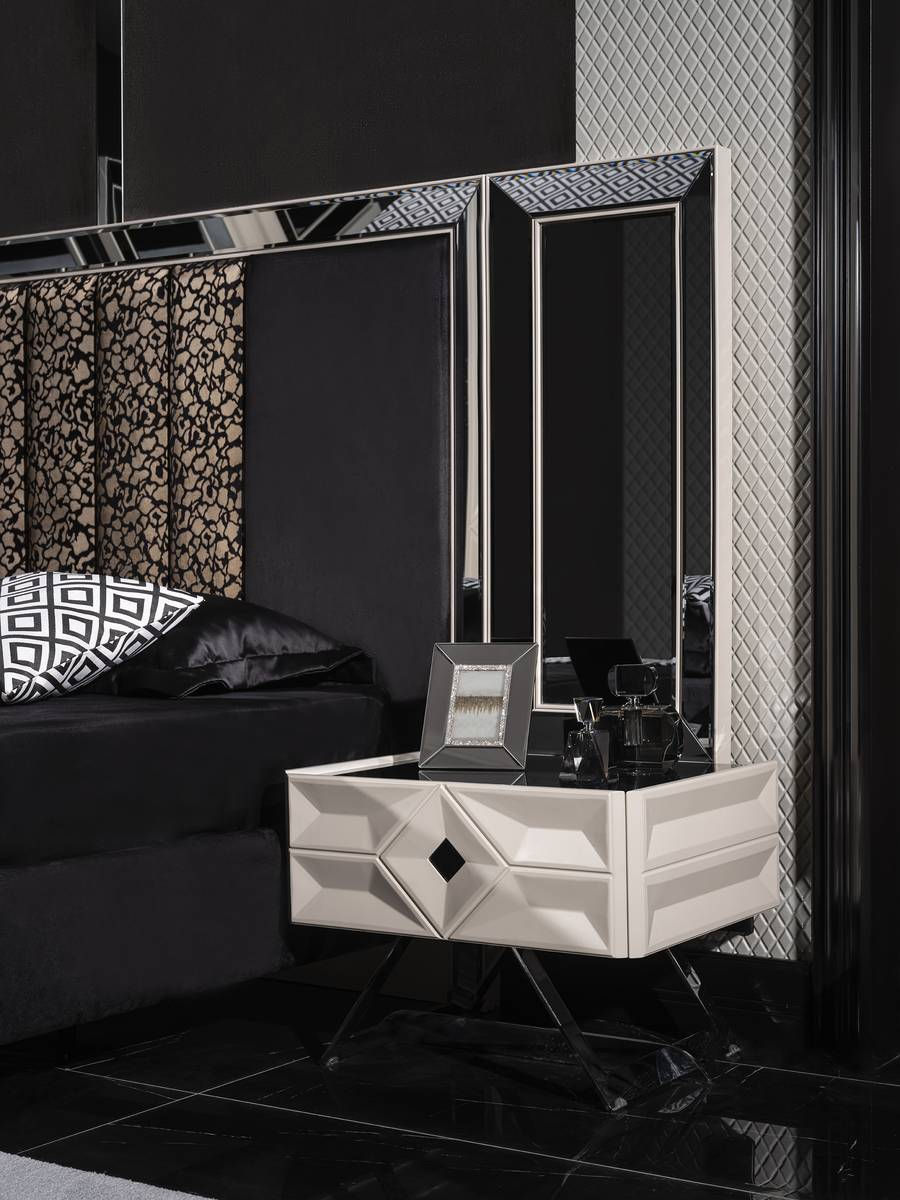 Miniaturbild: Asus Nachttisch