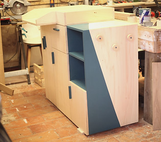 Table à langer en contreplaqué peulier