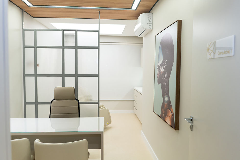 Consultório médico elegante e acolhedor
