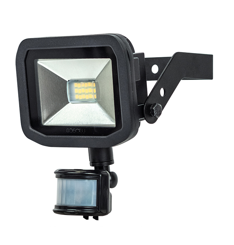 Luceco  防水感應射座 Lececo waterproof sensor floodlight