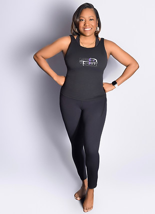 whole body head on shot.jpg