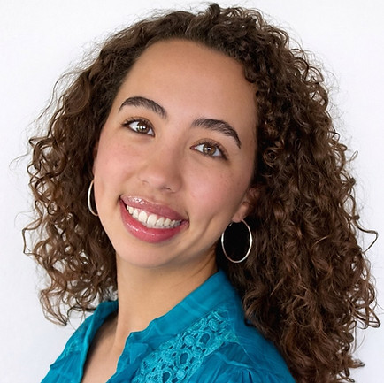New Mexico_Lucia Cano_Headshot.jpg