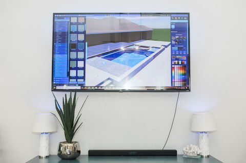 3D Design Demonstration On The Conference Room Tv