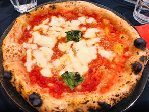 Mangia! The Pizza, Pastries, Fruit and Fish of Naples