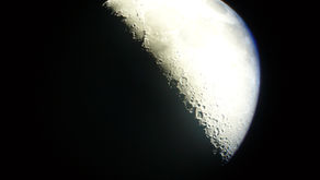 Los restos del naufragio, SOBRE DIOSES y CAMBIOS DE PLANES