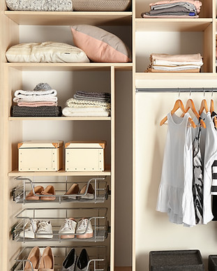 Well Organized Closet