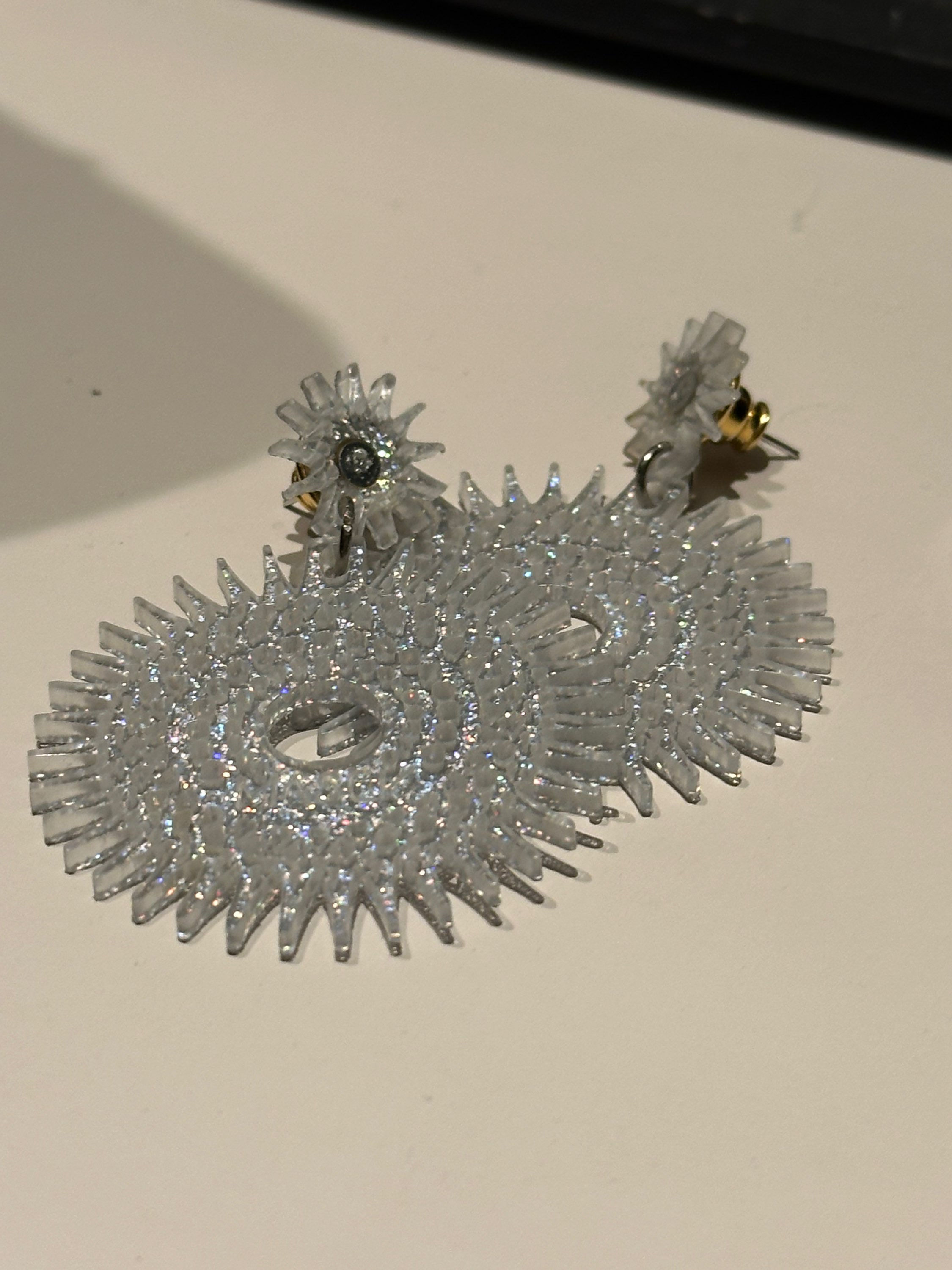 Brincos Sol Midi Acrílico Aura