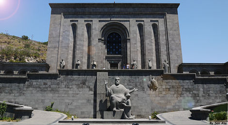 ARMENIA 02.jpg