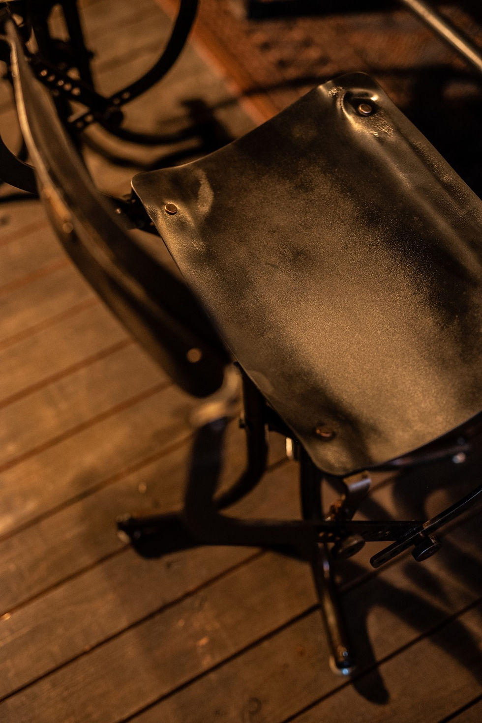 サムネイル： CHAIR【CH-1】