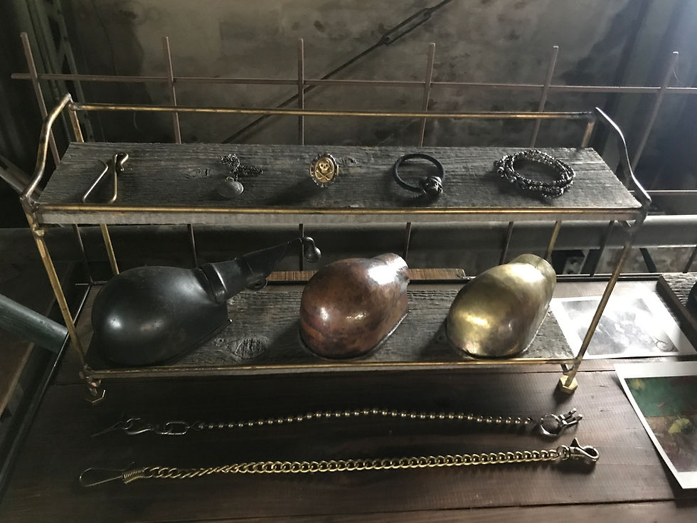 サムネイル： BRASS  RACK