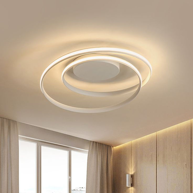 Modern daire tavan aydınlatması, zarif tasarım.