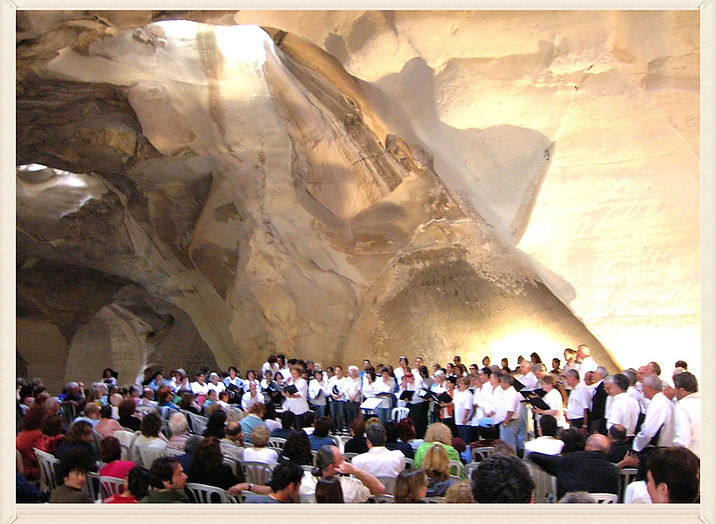 "Tribute to Dov Carmel" concert, Beit-Govrin Bell Cave, 2005